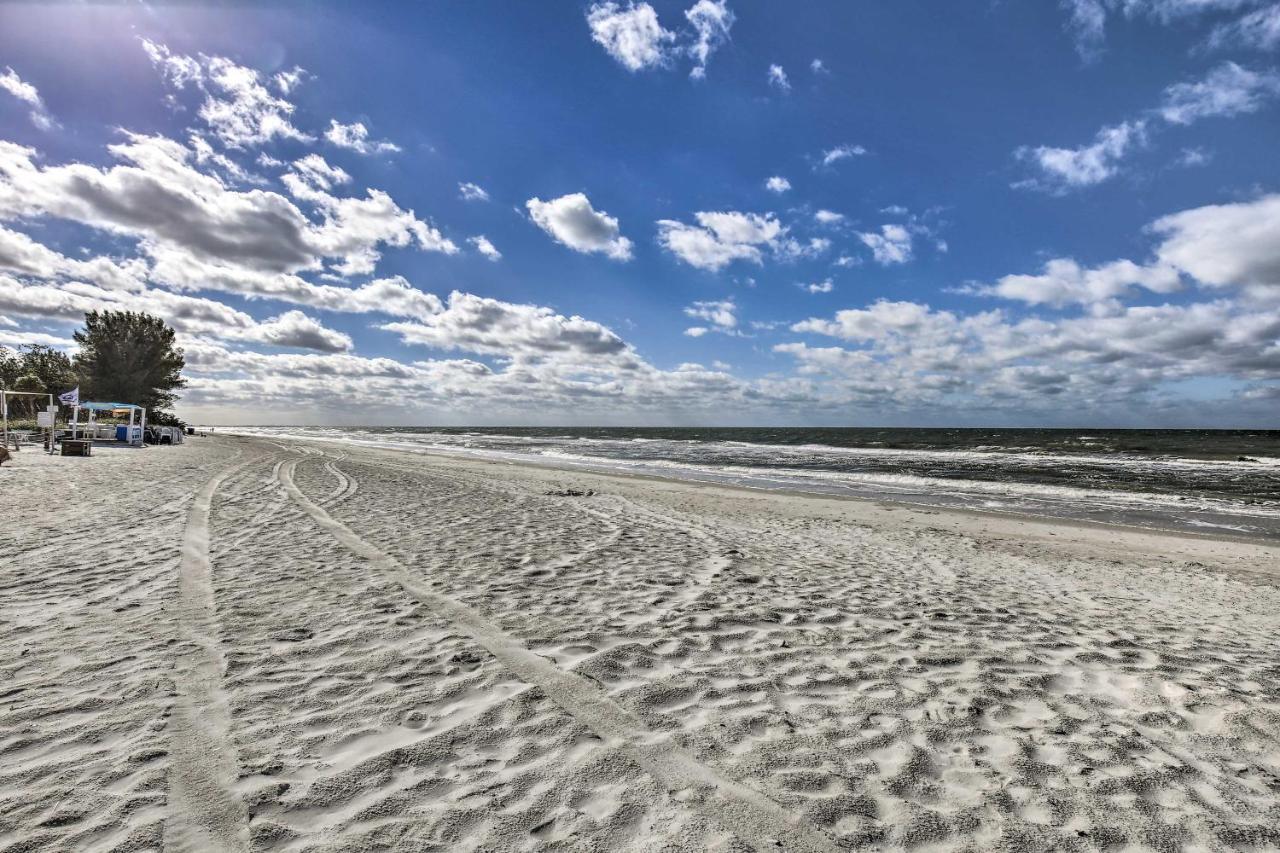 St Pete Condo With Heated Pool - Less Than 1 Mi To Beach! St. Pete Beach Luaran gambar